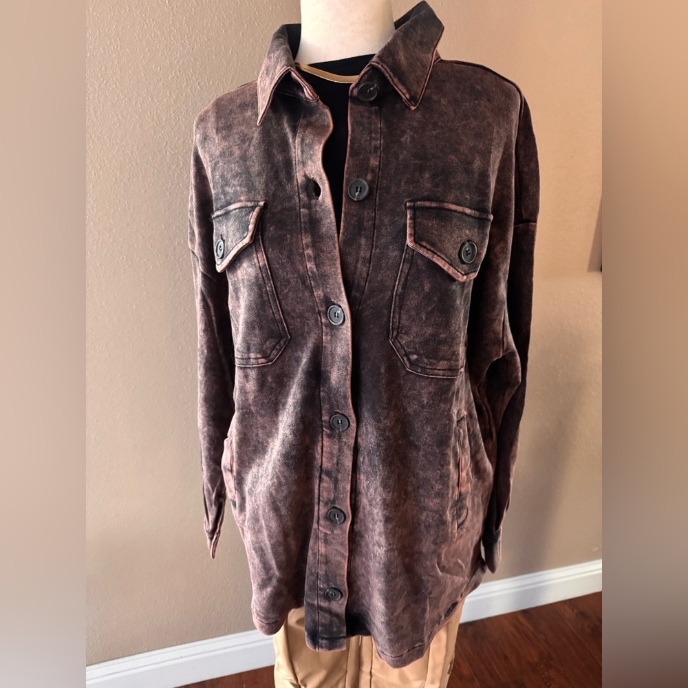 Women's Brown Acid Wash Button Down Shacket - Picture 6 of 7